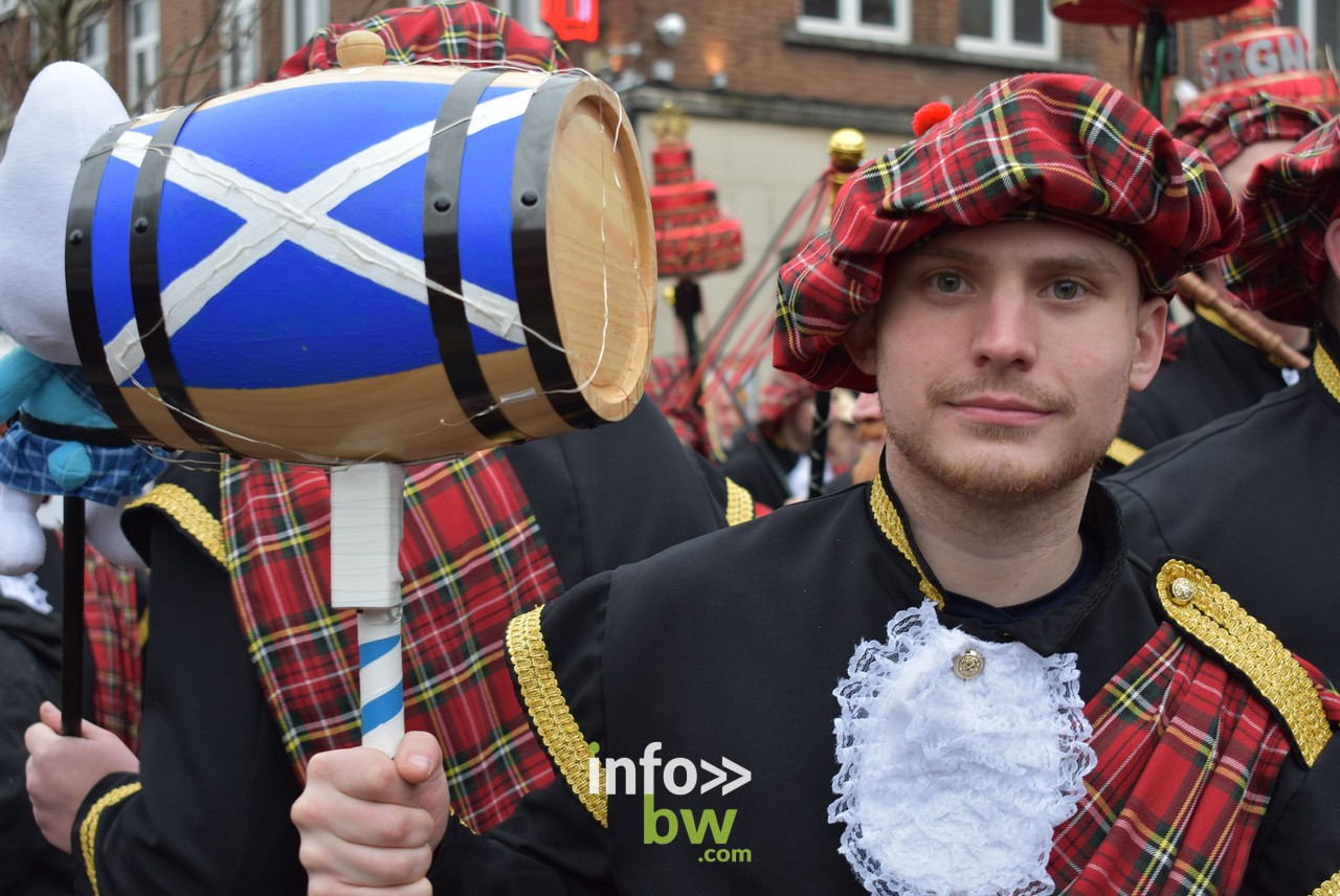 Ce Samedi 11 février avaient lieu les soumonces générale à Nivelles, une sorte de répétition générale avant le grand carnaval. Retrouvez toutes les photos!