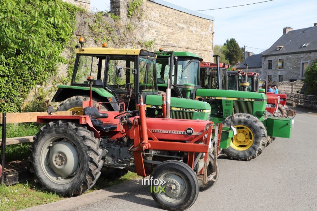 Chanly > Concentration de Vieux Tracteurs > Photos