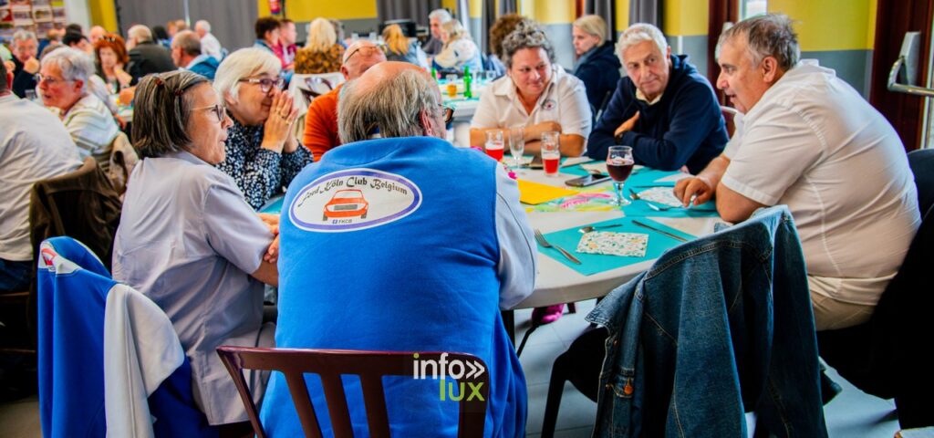 Club > voitures anciennes  >Ford > Photos