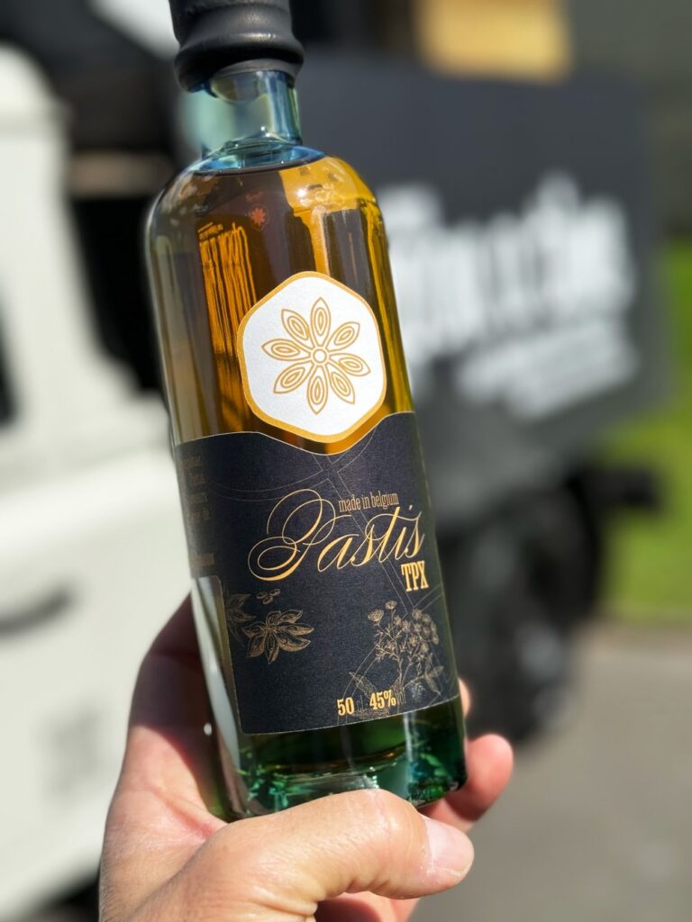 Découverte, à Braine-l'Alleud, des spiritueux artisanaux de TPX Spirits : TPX Gin et TPX Pastis