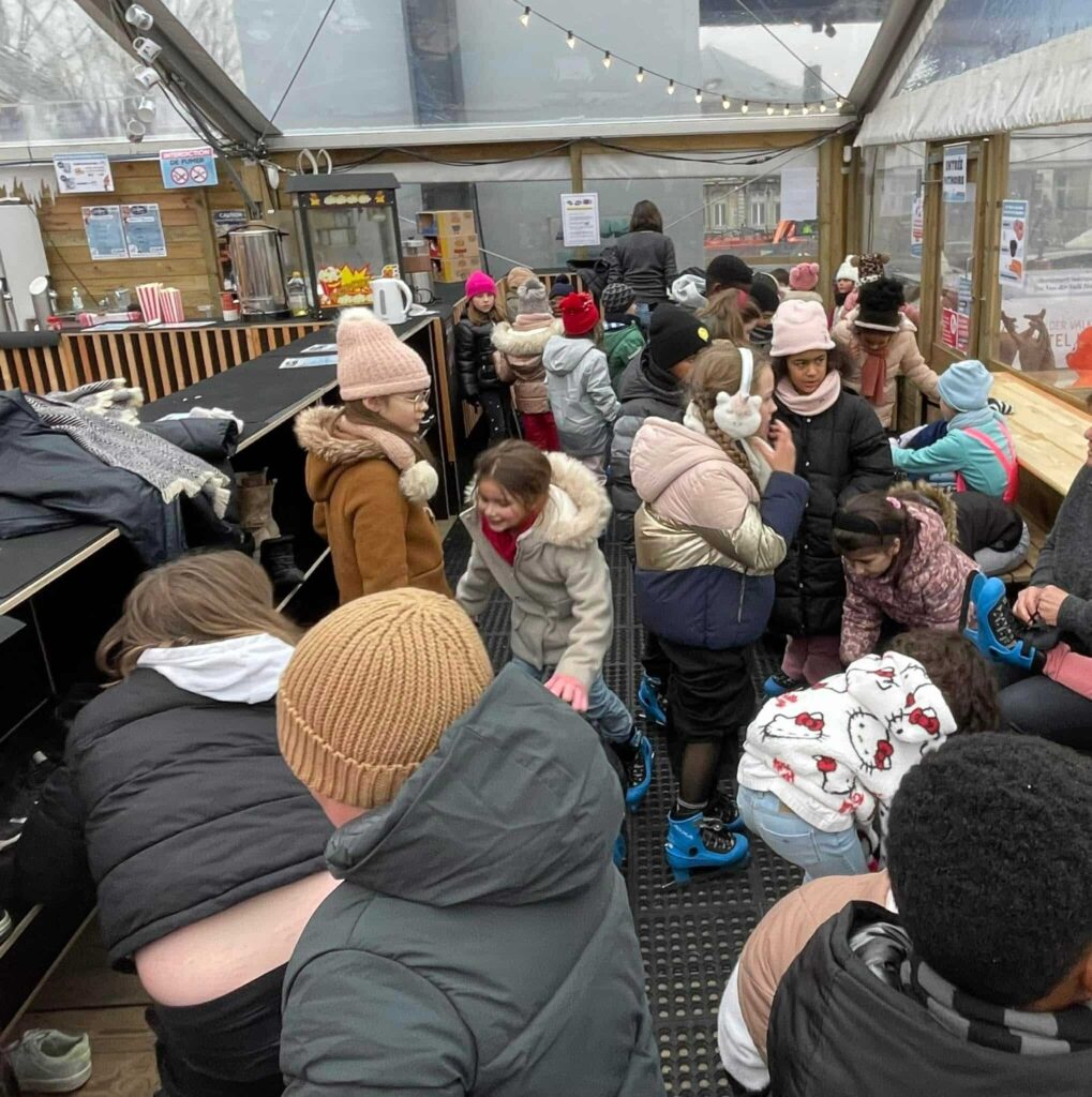 Arlon > Sortie scolaire à la patinoire !