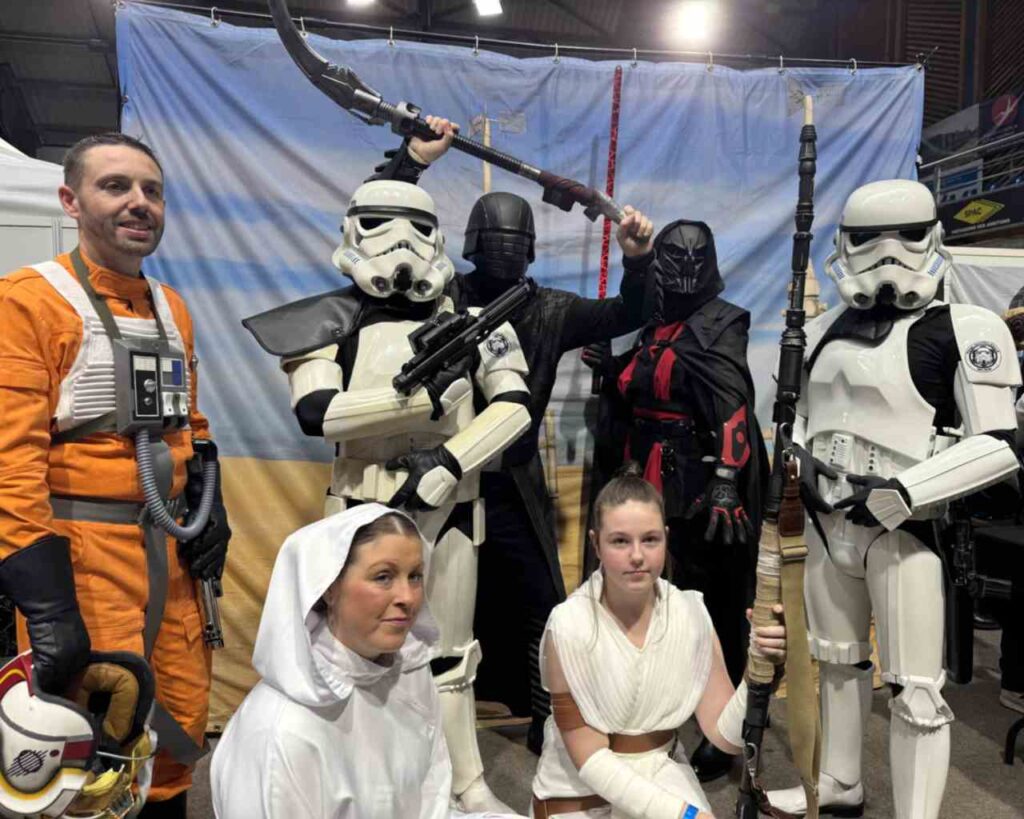 Cosplay > Dark Troopers  Squad