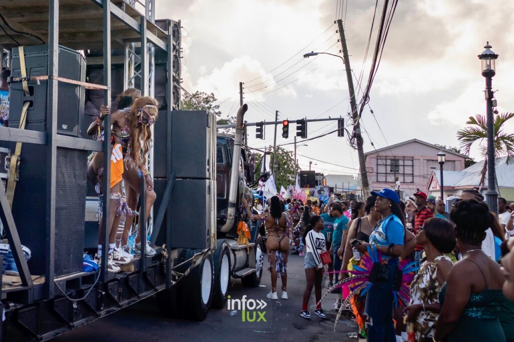 Île Sainte-Kitts > Carnaval > Sugar Mas 